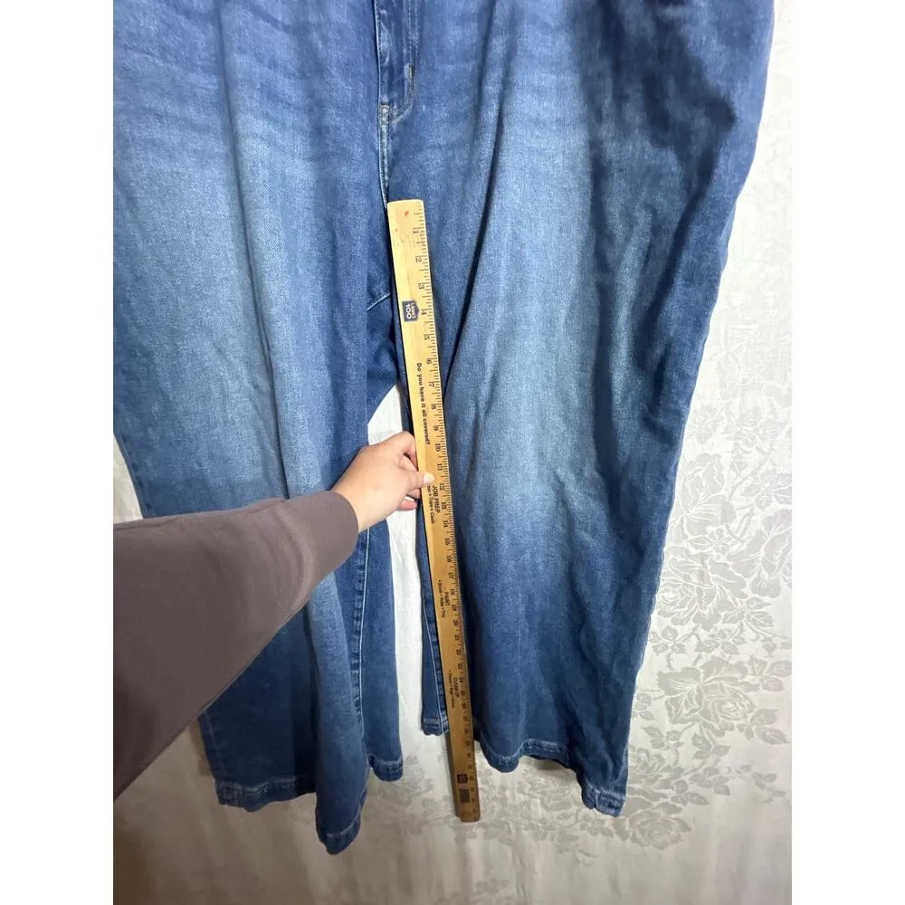 Lane Bryant Jeans Size 26 SHORT Ultra High Rise Wide Leg - Image 8