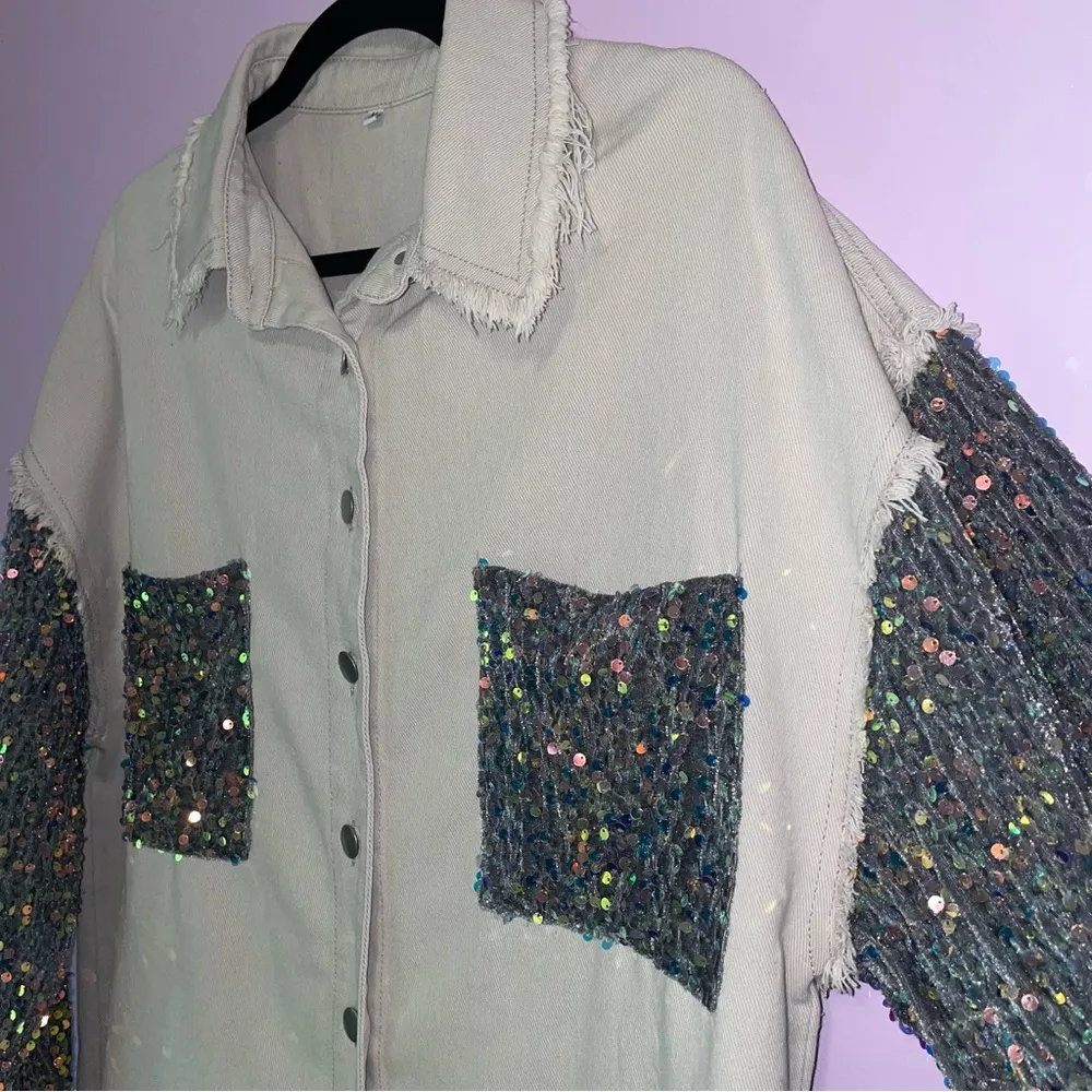 Light Grey Jean Jacket M Oversized Blue Velvet Sequins Cotton Blend Size M - Image 2