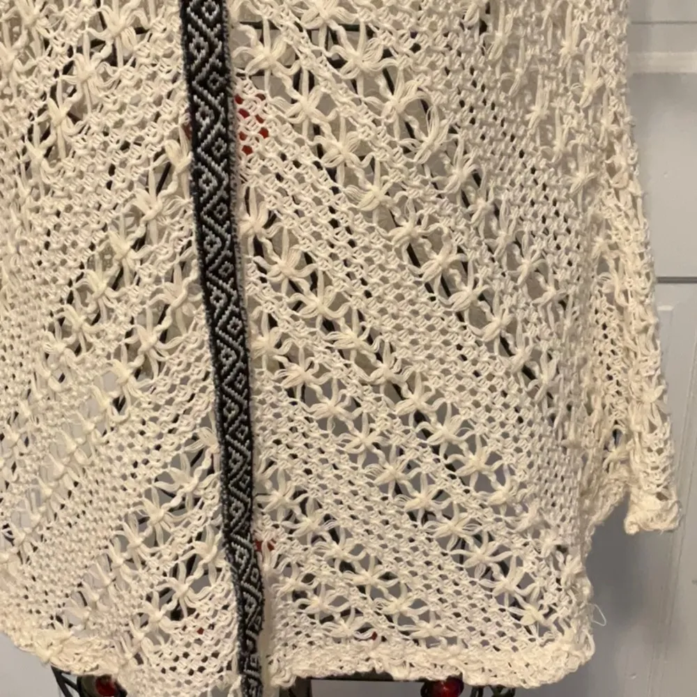 ‼️‼️‼️BOGOHO‼️‼️‼️Alter’d State Cream Crochet Tank Top - Image 3