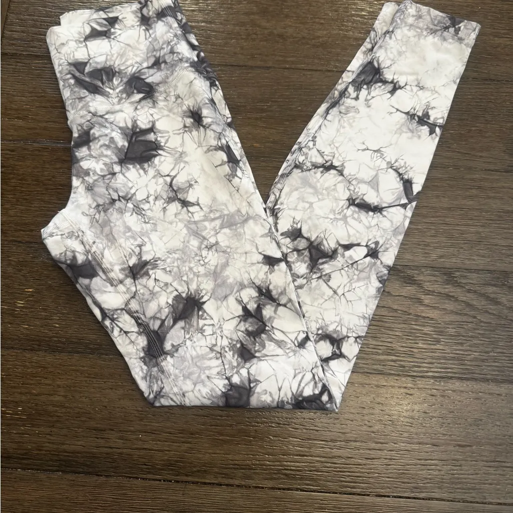 Lululemon Wunder Under High-Rise Tight *Dual Shibori Full-On Luxtreme 28 size 4 - Image 2