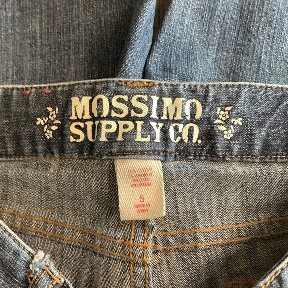 Mossimo Supply Denim Capris/dungarees size 5 Blue - Image 5