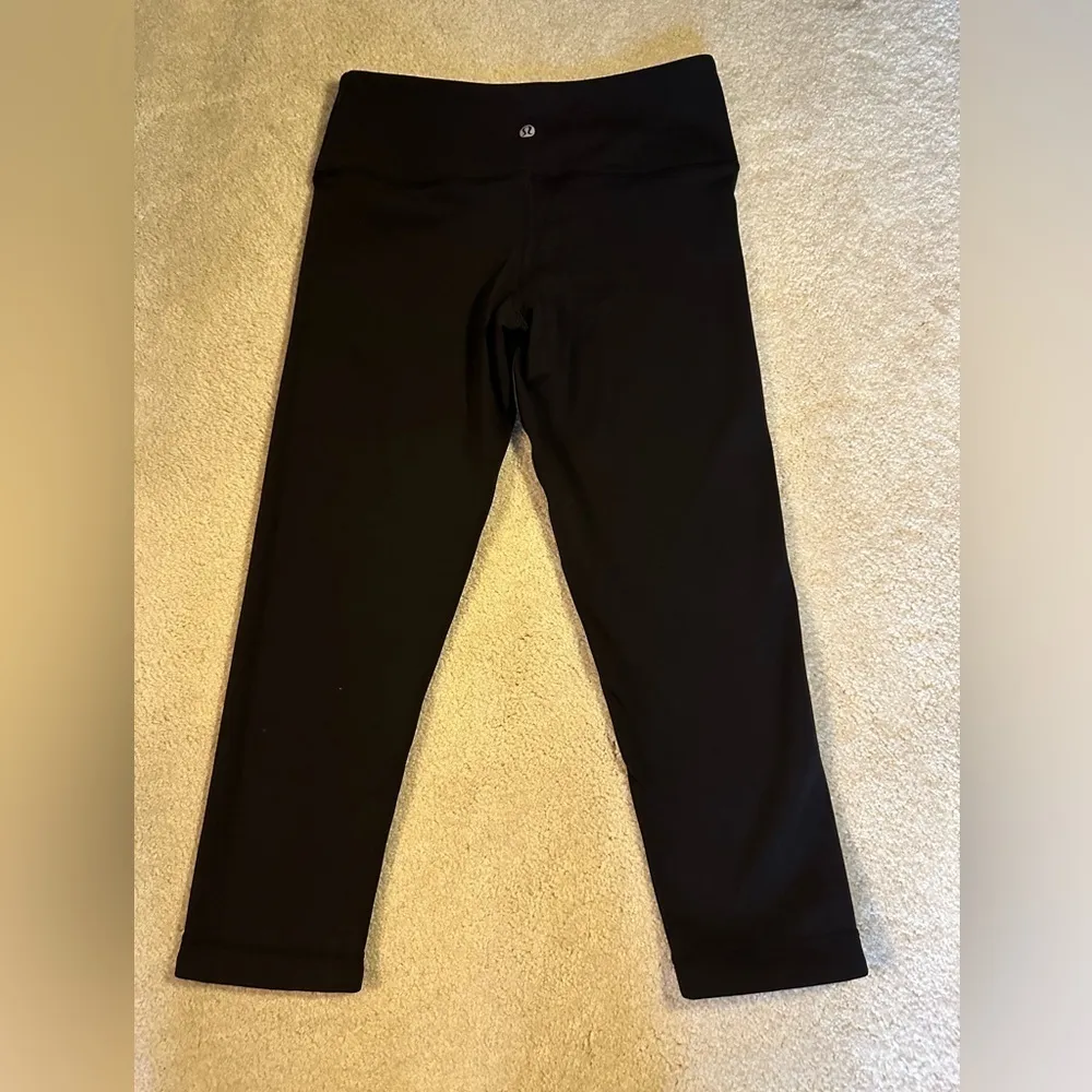 Lululemon Wunder Under Reversible Black And Blue Size 4 - Image 3