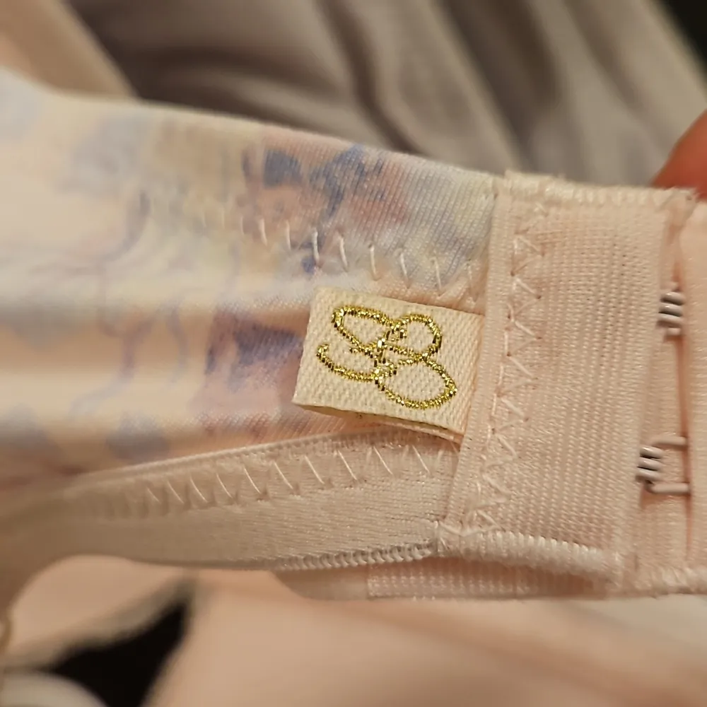 💕JESSICA SIMPSON💕 Wirefree Bras (2 Pack) Pink Floral & Gray 34C NWT - Image 9