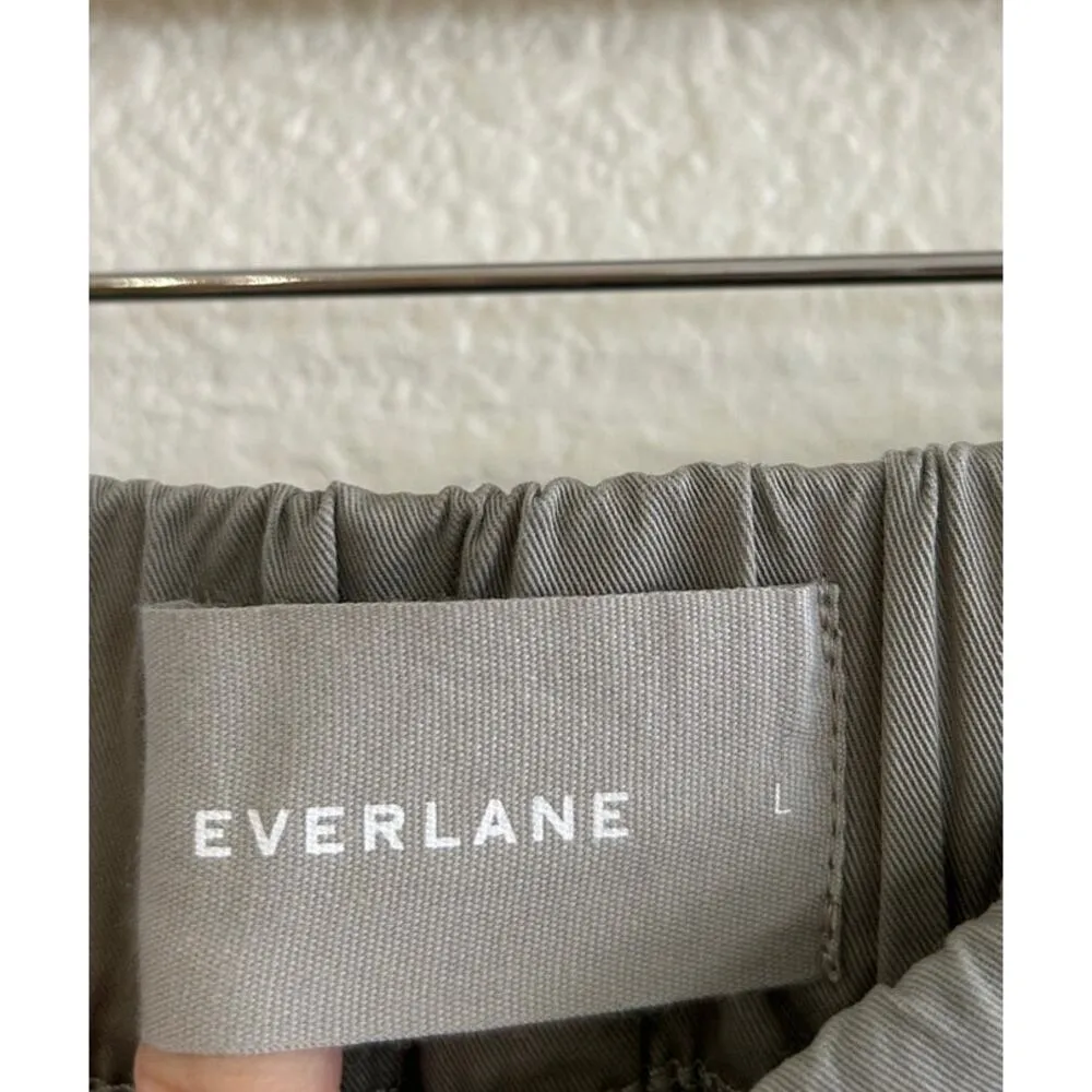 EVERLANE The Easy Pant Straight Leg Chino in Pewter Green L - Image 4
