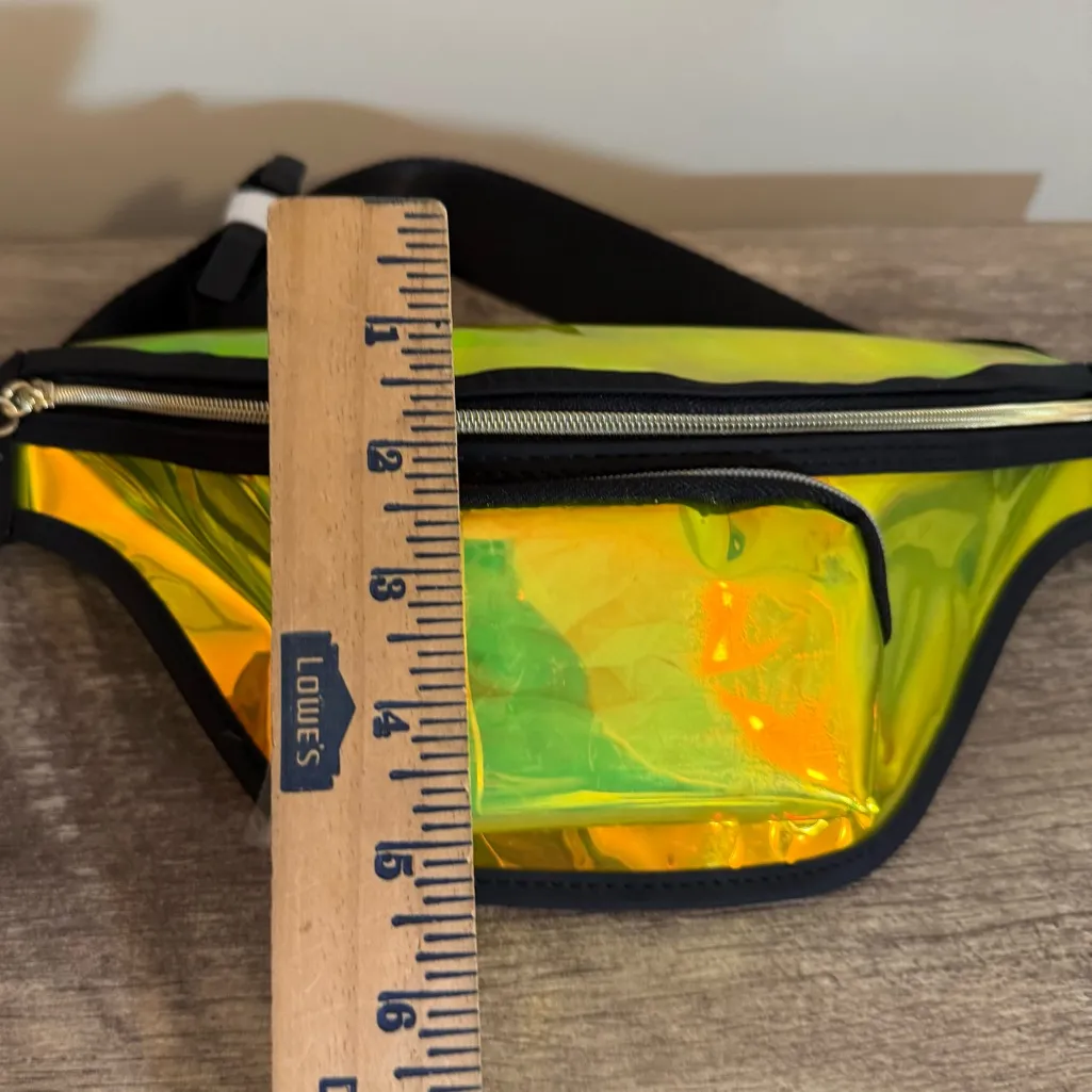 Lancôme Limited Edition Iridescent Belt Bag Fanny Pack Holographic Yellow Green - Image 4