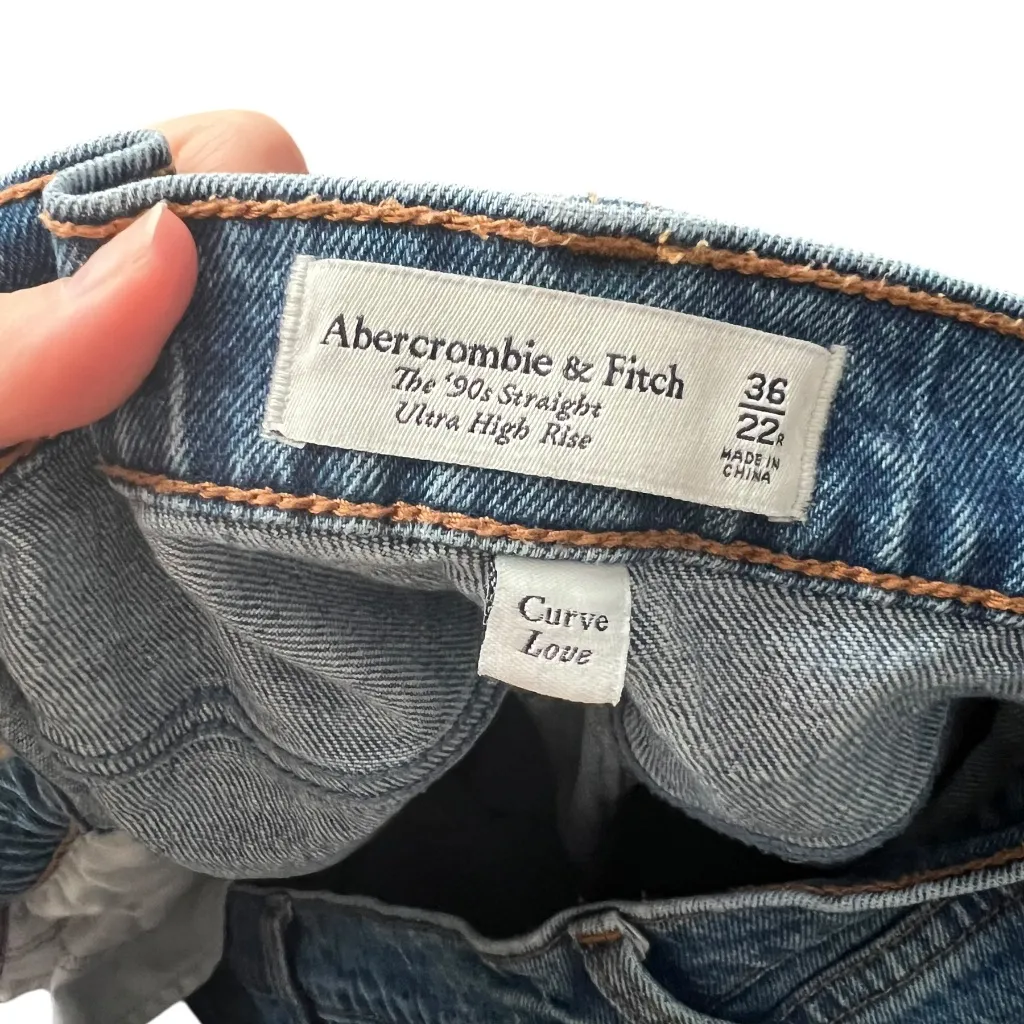 Abercrombie & Fitch Curve Love 90s Straight High-Rise - Image 5