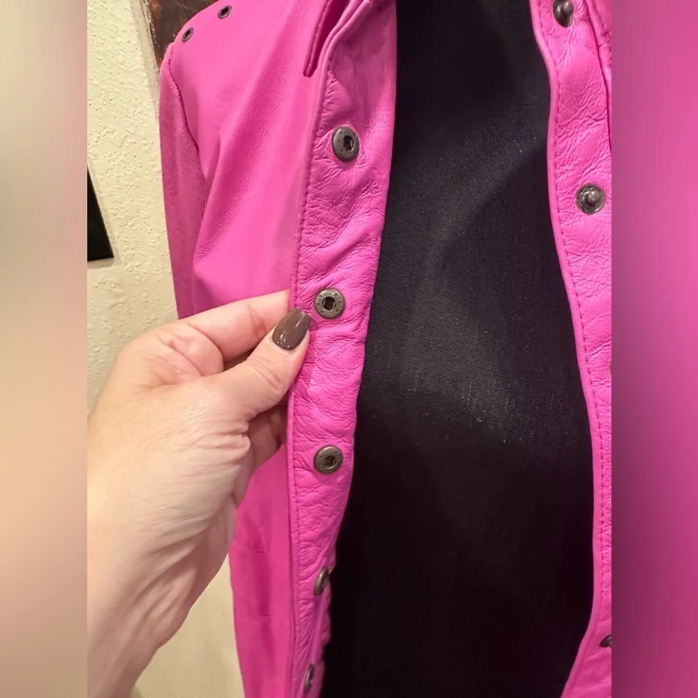 EUC Nygard Collection Pink Leather Front  back stretch fabric blazer Jacket - Image 8