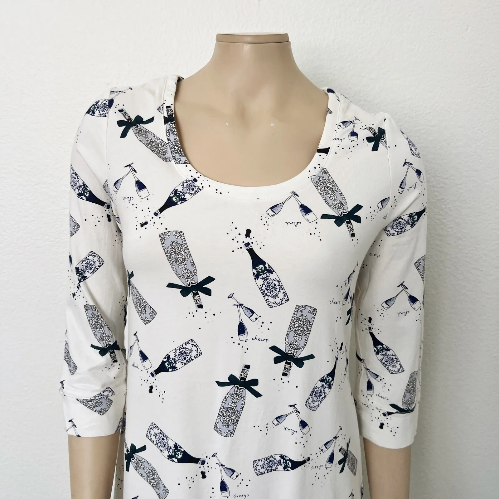 [Soma] White Cheers Champagne Cool Nights Jersey Scoop Neck Sleepshirt Size XS - Image 4