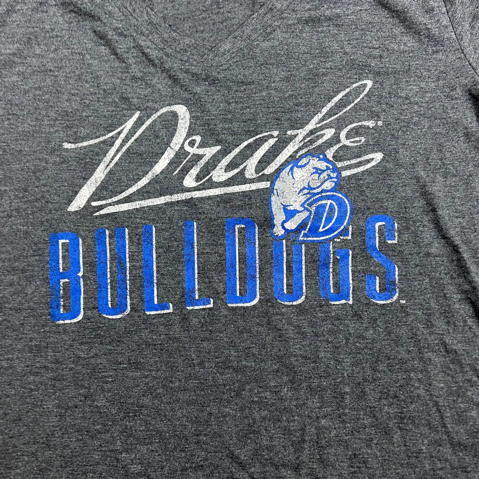 Rivalry Threads Drake Bulldogs Gray V-Neck Short Sleeve T-Shirt - Large - NWT - Image 4
