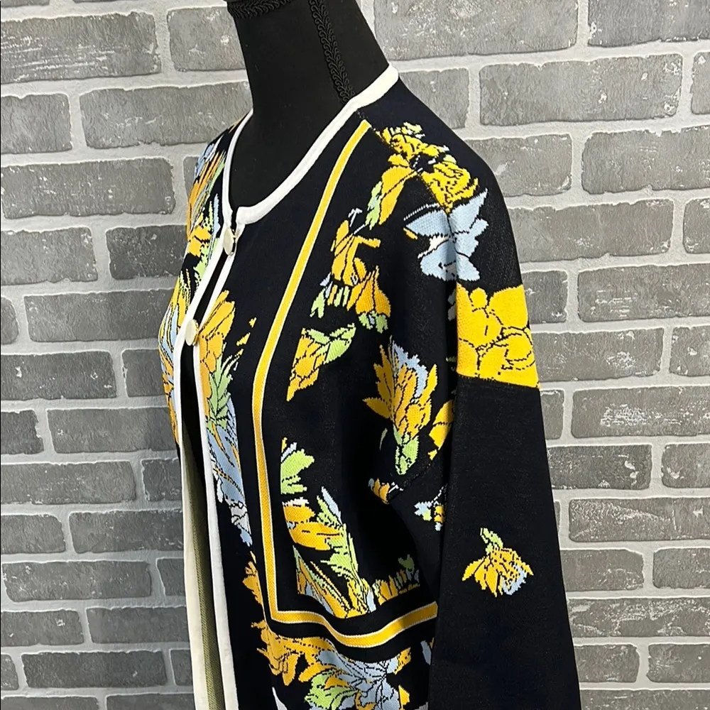 Carlisle Collection Floral Cardigan Sweater Jacket Size Medium Longline EUC - Image 9