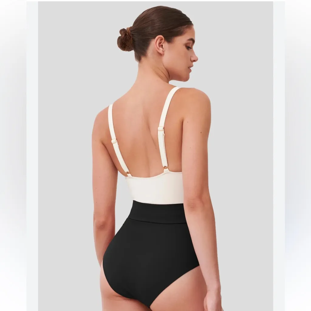 EVARAE cassandra one piece swimsuit in black/crème - Image 4