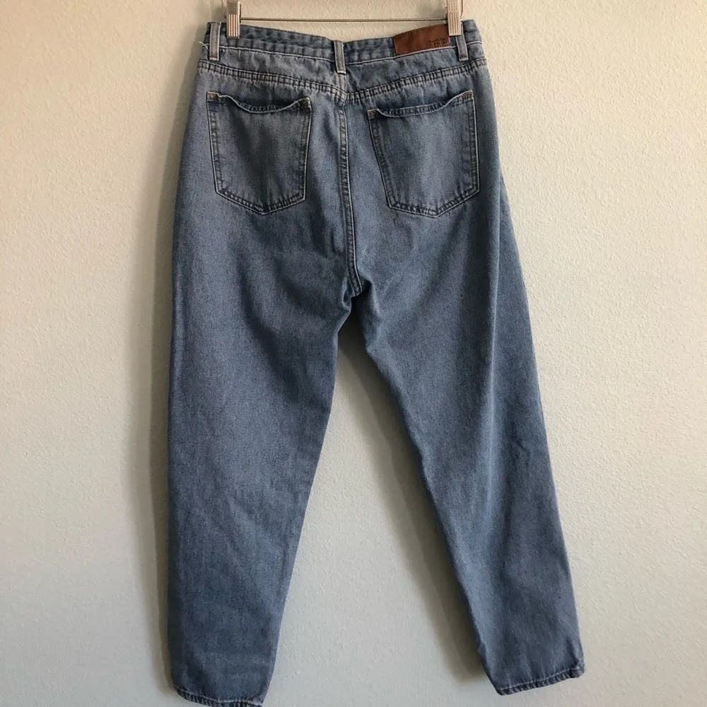 Ripped Boyfriend Jean. Size UK 12, EU 40 (US 8) - Image 5