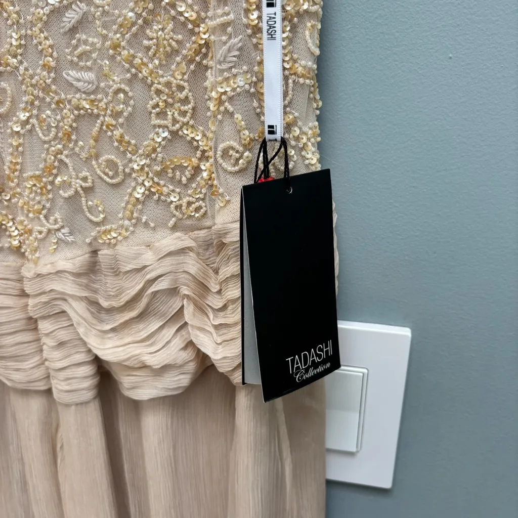 Tadashi Shoji Collection Silk Beaded Sleeveless Blush Gown 12 - Image 8