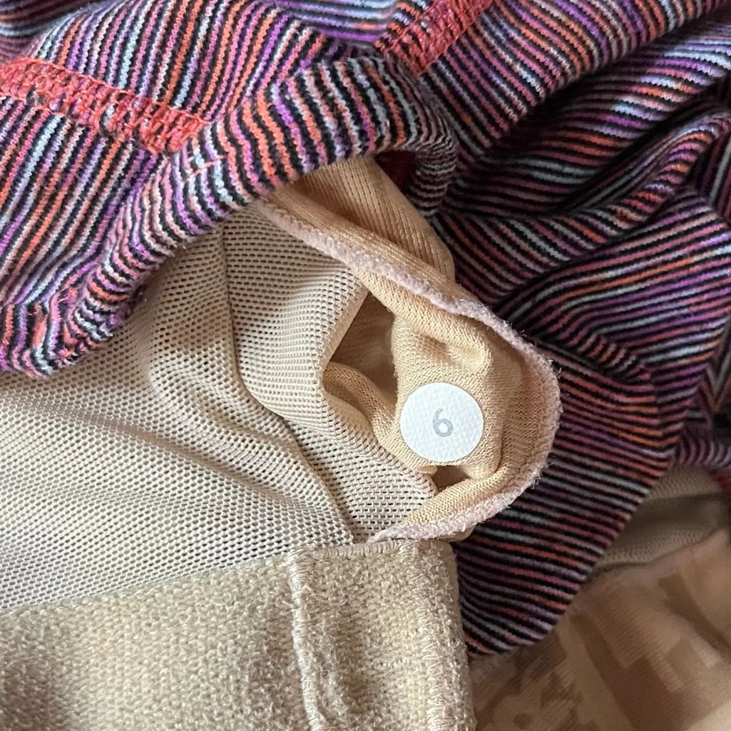 Lululemon Wee Are From Space Power Y Tank Striped Size 6 - Image 7