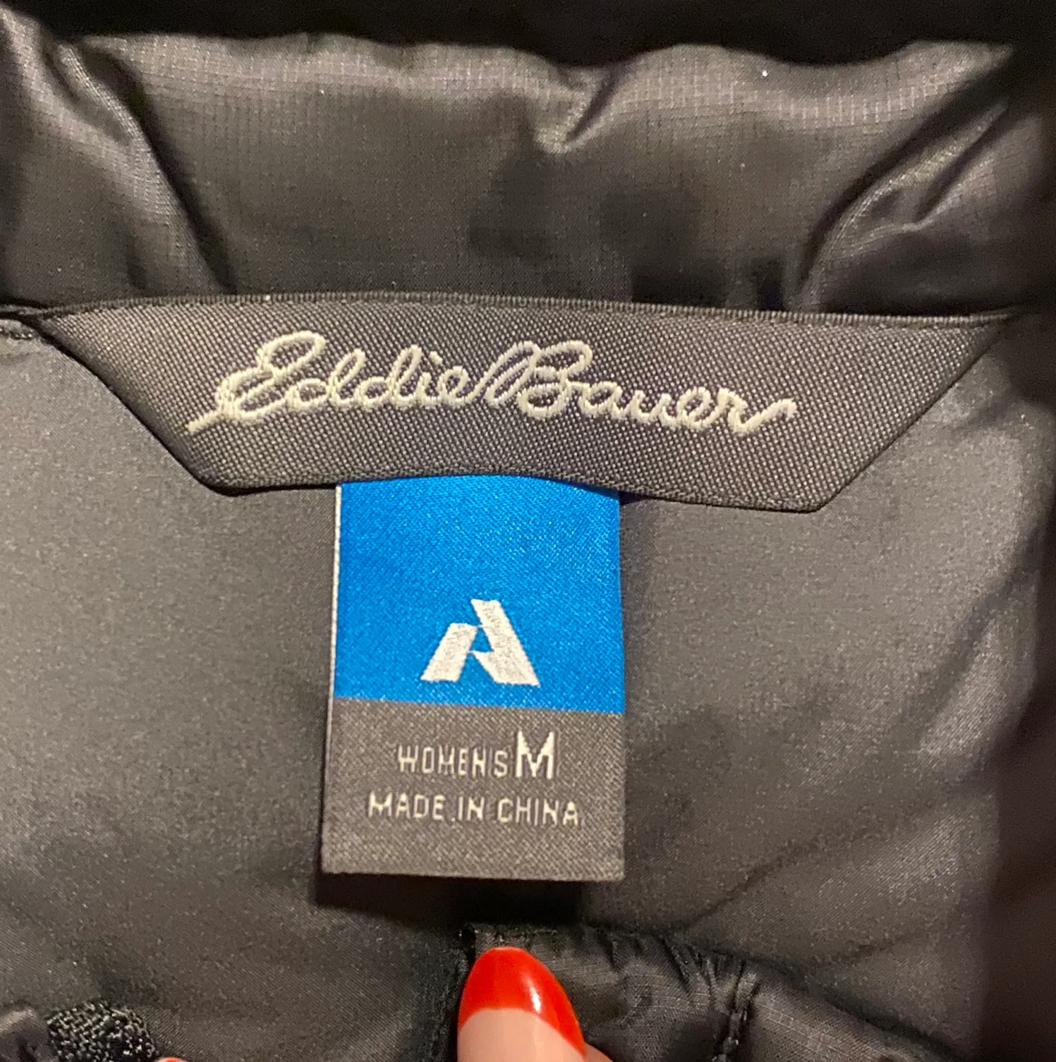 Eddie Bauer Puffer Vest - Image 3