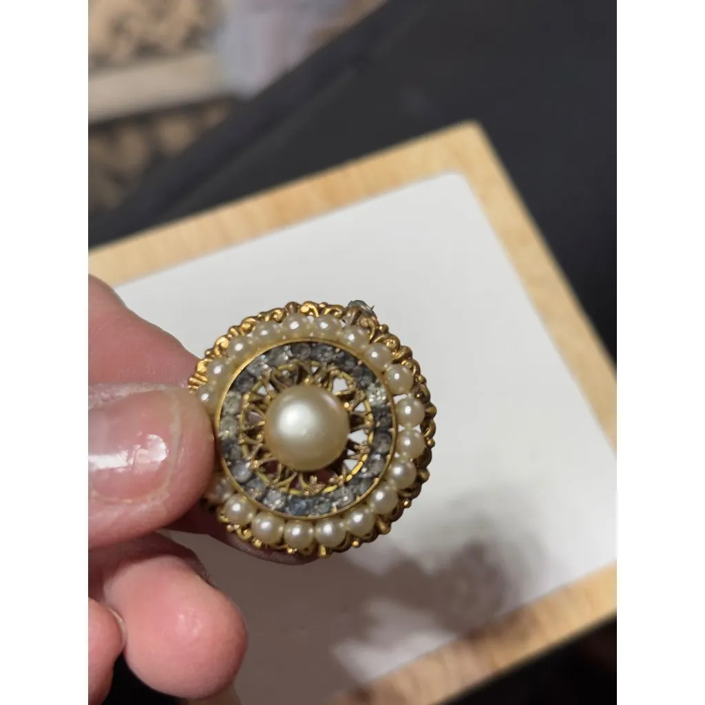 Vintage Gold - Image 2