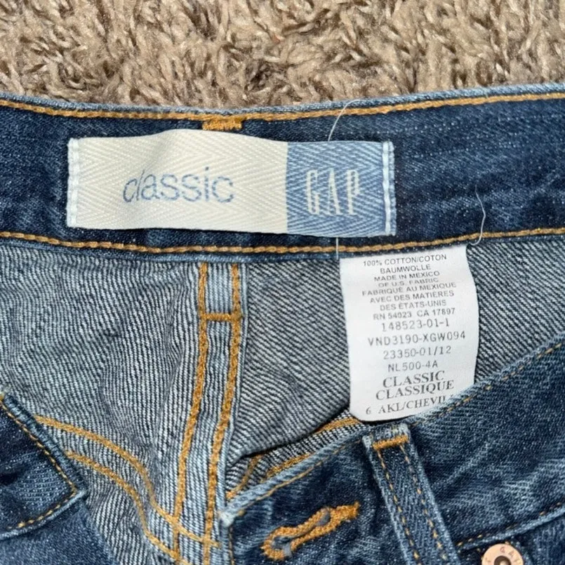 GAP‎ Classic Ankle Vintage Jean Size 6 - Image 2