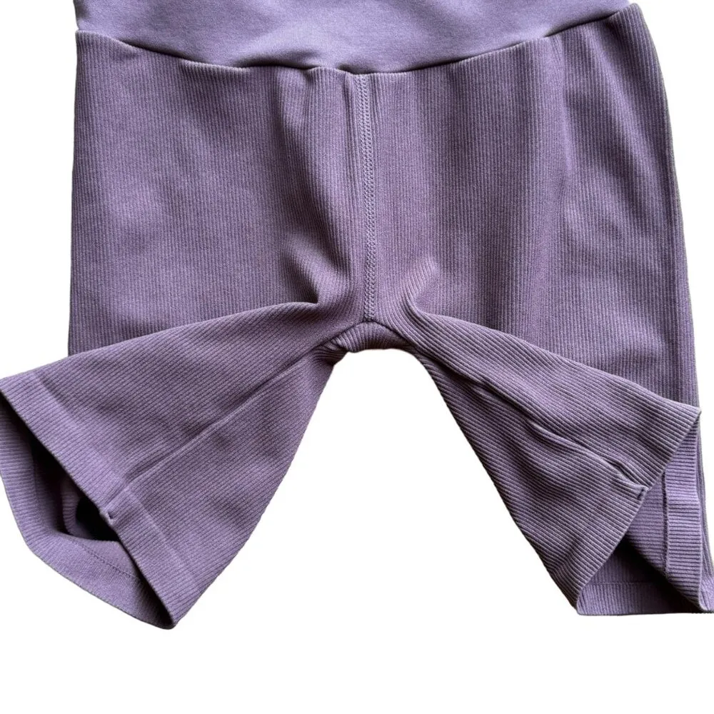 Seamless Ribbed Maternity Bike Shorts Ingrid & Isabel Brown Small Women’s - Image 3