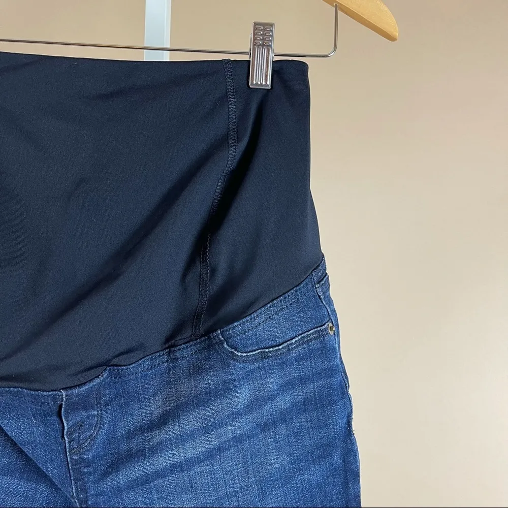 Isabel Maternity Size 6 Bermuda Denim Shorts Medium Wash Summer Beach Vacation - Image 5