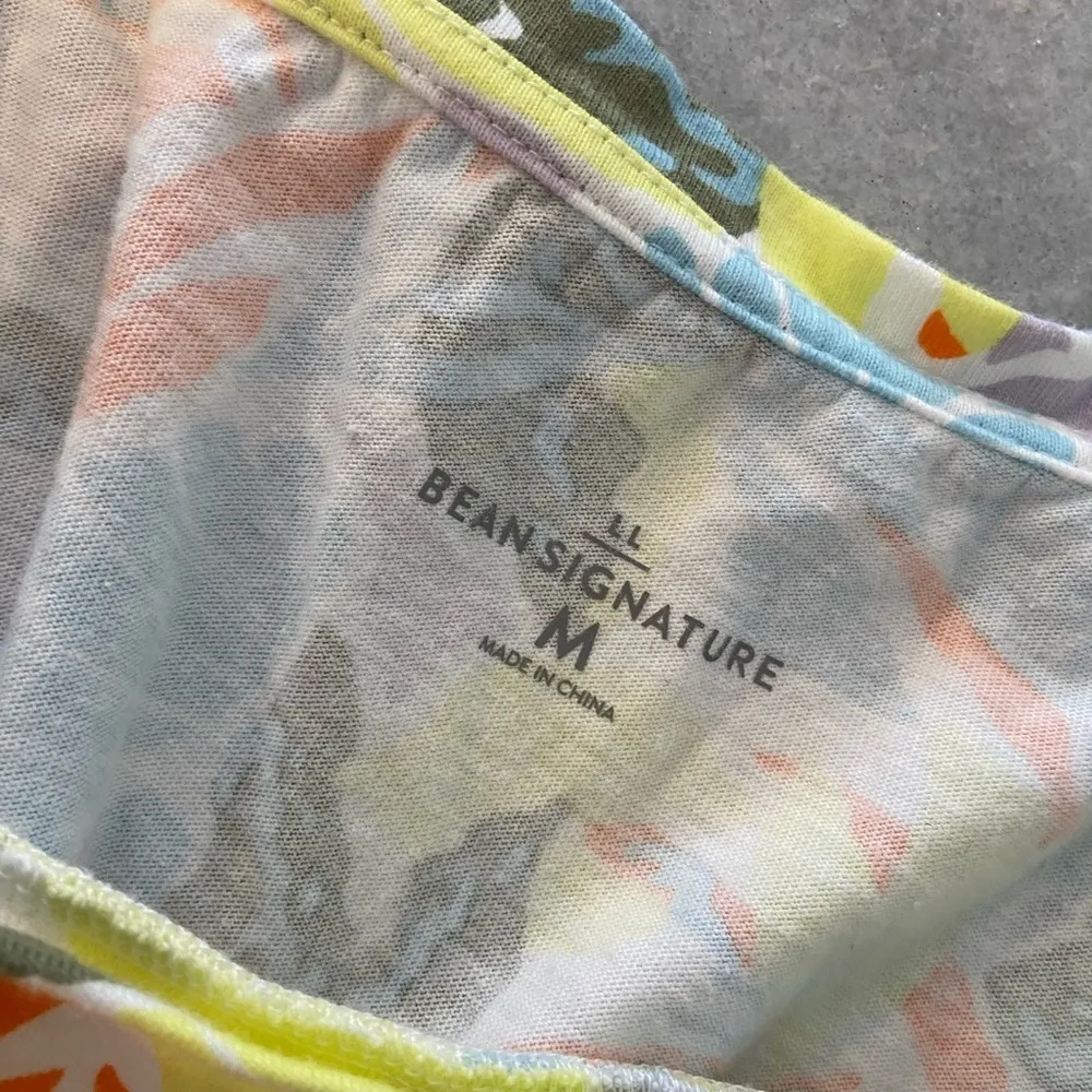 L.L. Bean Signature Size M Rangeley Cotton Tee Scoop Neck Lemon Floral Tee Shirt Yellow Size M - Image 8