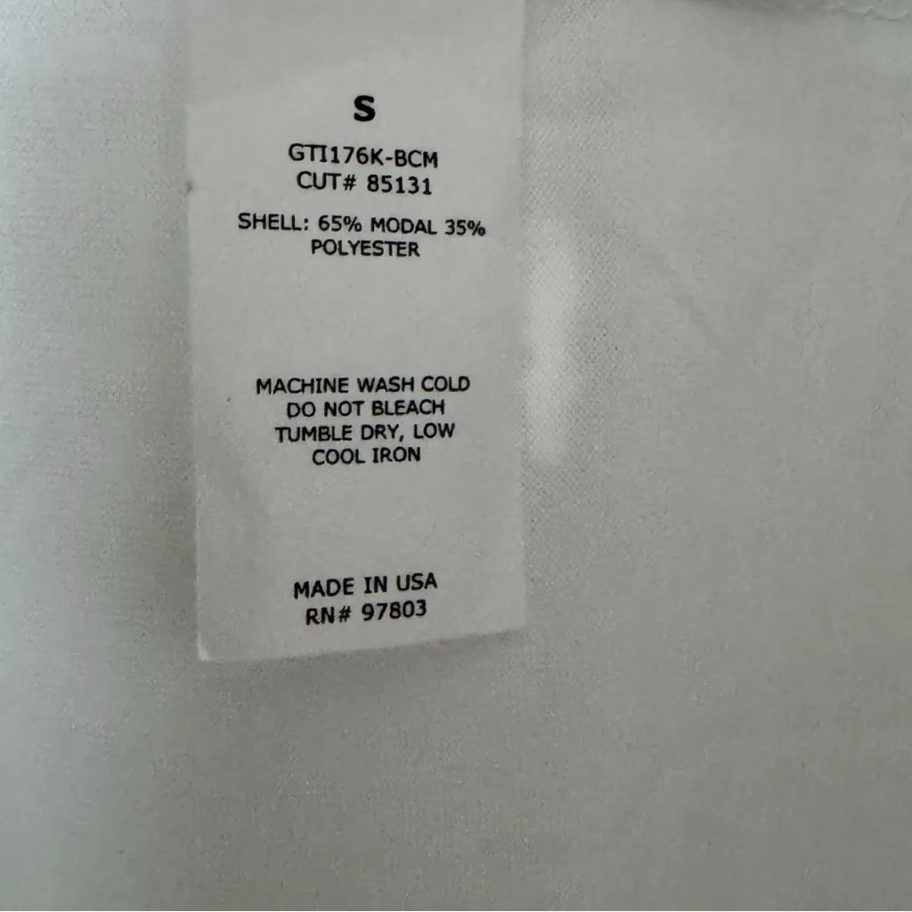 Green Envelope Women's Short Sleeve White Tennis Club Miami Graphic T - Image 5