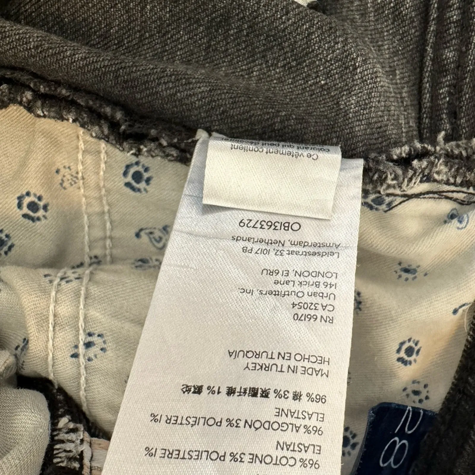 Anthropologie Pilcro‎ Distressed Slim Boyfriend Jean Black 28 - Image 8