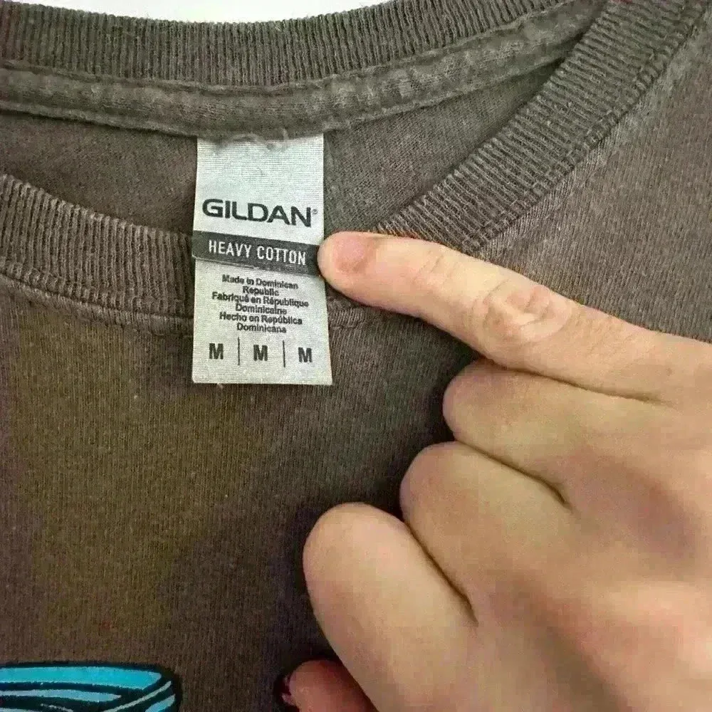 Women’s Andy Warhol Campbell’s Soup Colorful Short  Sleeve Graphic Tee. Sz: M. - Image 3