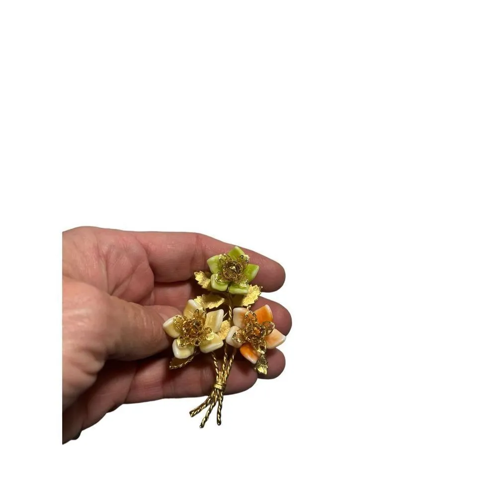 Corocraft signed brooch earrings flower bouquet glass petals vintage 1950s Beaut Gold - Image 7