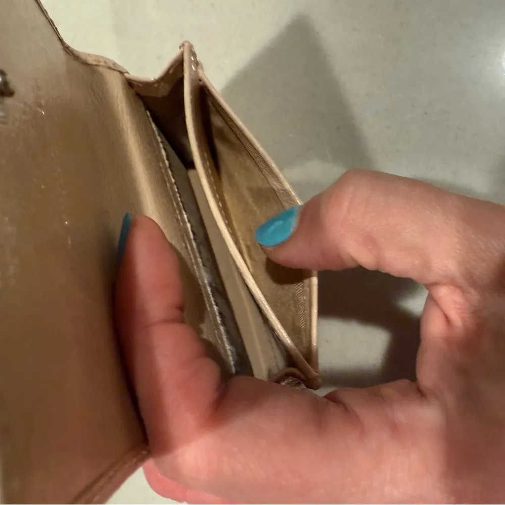 Christian Dior 2000s Paris Monogram Embroidered Floral Wallet Cardholder - Image 7