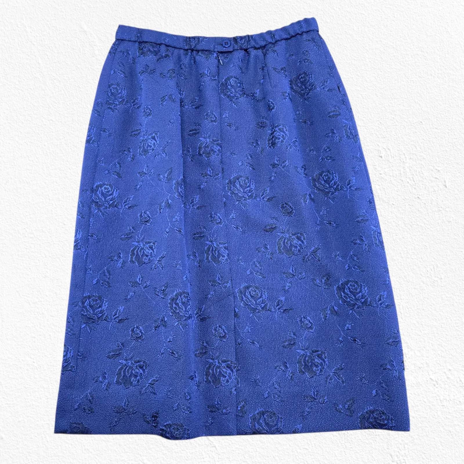 Vintage 80s Royal Blue Jacquard Skirt Suit Floral Formal Skirt Blazer Size 12P - Image 16