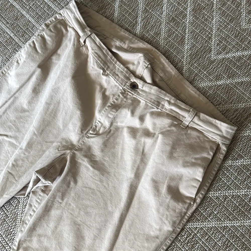 Old Navy Women’s Bootcut Trousers - Image 3