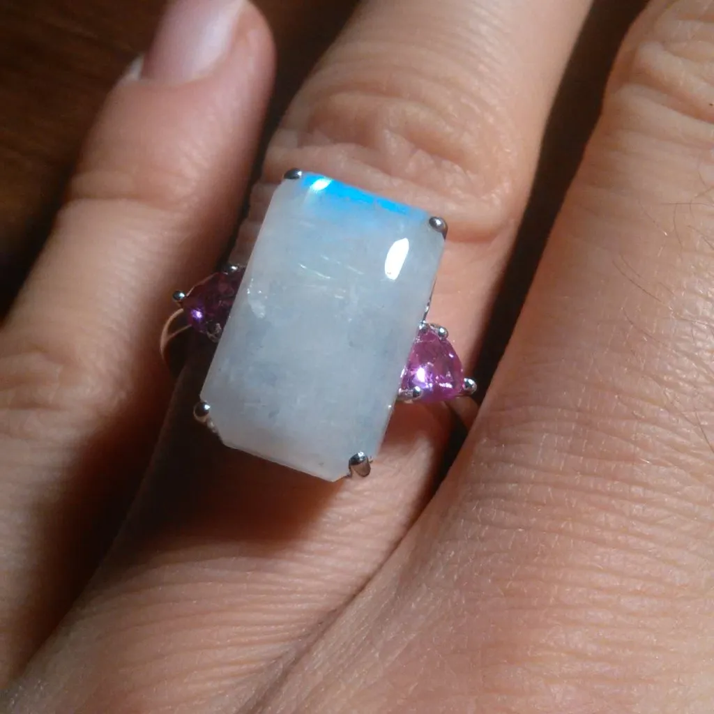 Rainbow Moonstone Rhodium Over Sterling Silver Ring (Size 8) - Image 13