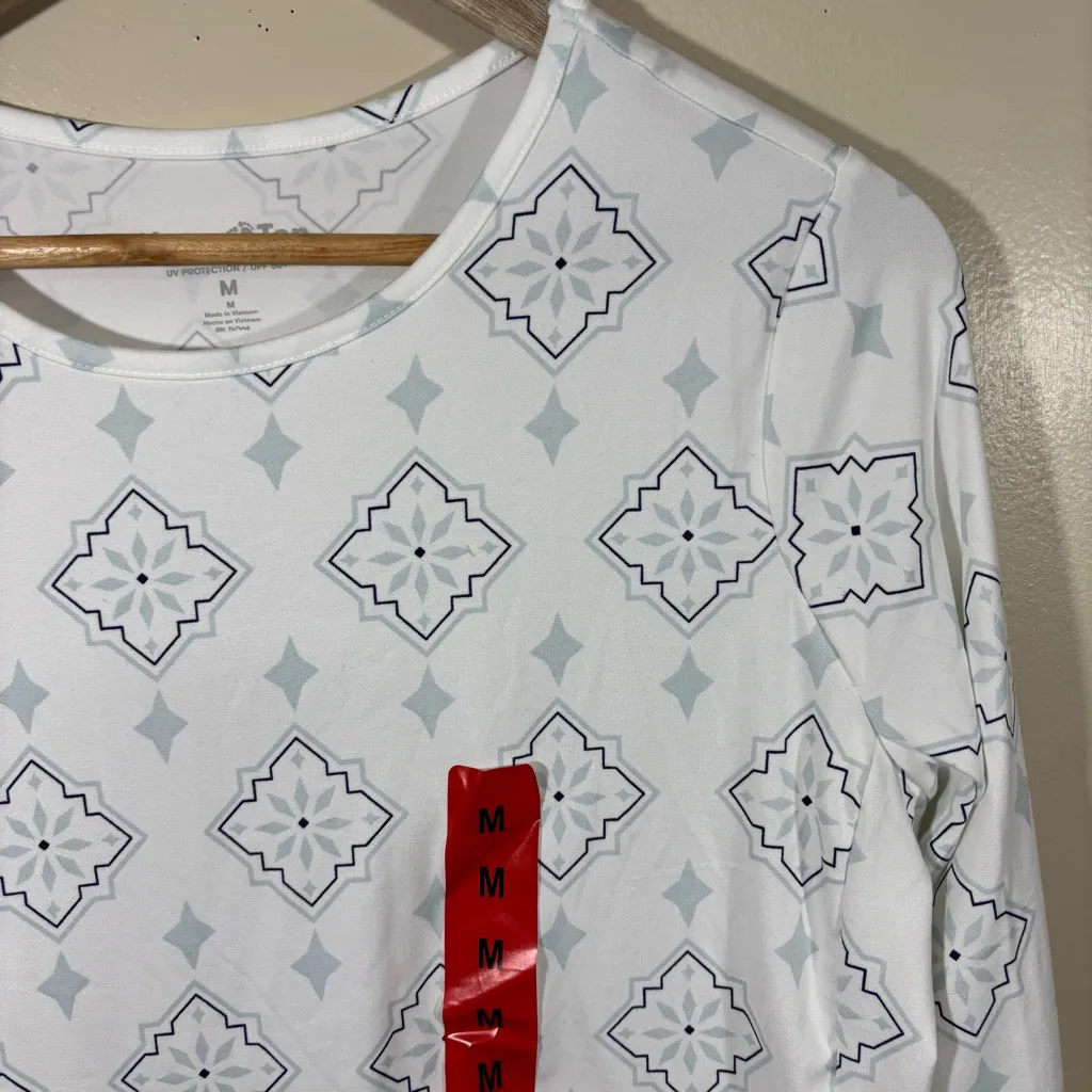 Hang Ten Women’s UV Sun Protection Long Sleeve Shirt W/ Zip Pocket Medium NEW - Image 2