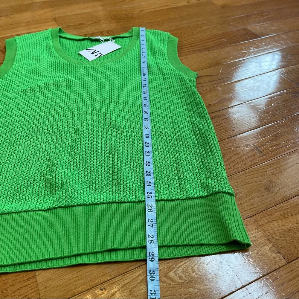 Zara lime green scoop neck sleeveless sweater knit vest Sz L oversized - Image 7