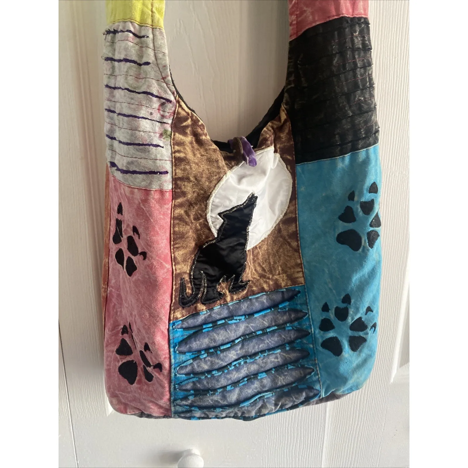 Boho Cross Body Patchwork Shoulder‎ Bag Hippie Wolf Moon Howl Newspaper Bag - Image 2