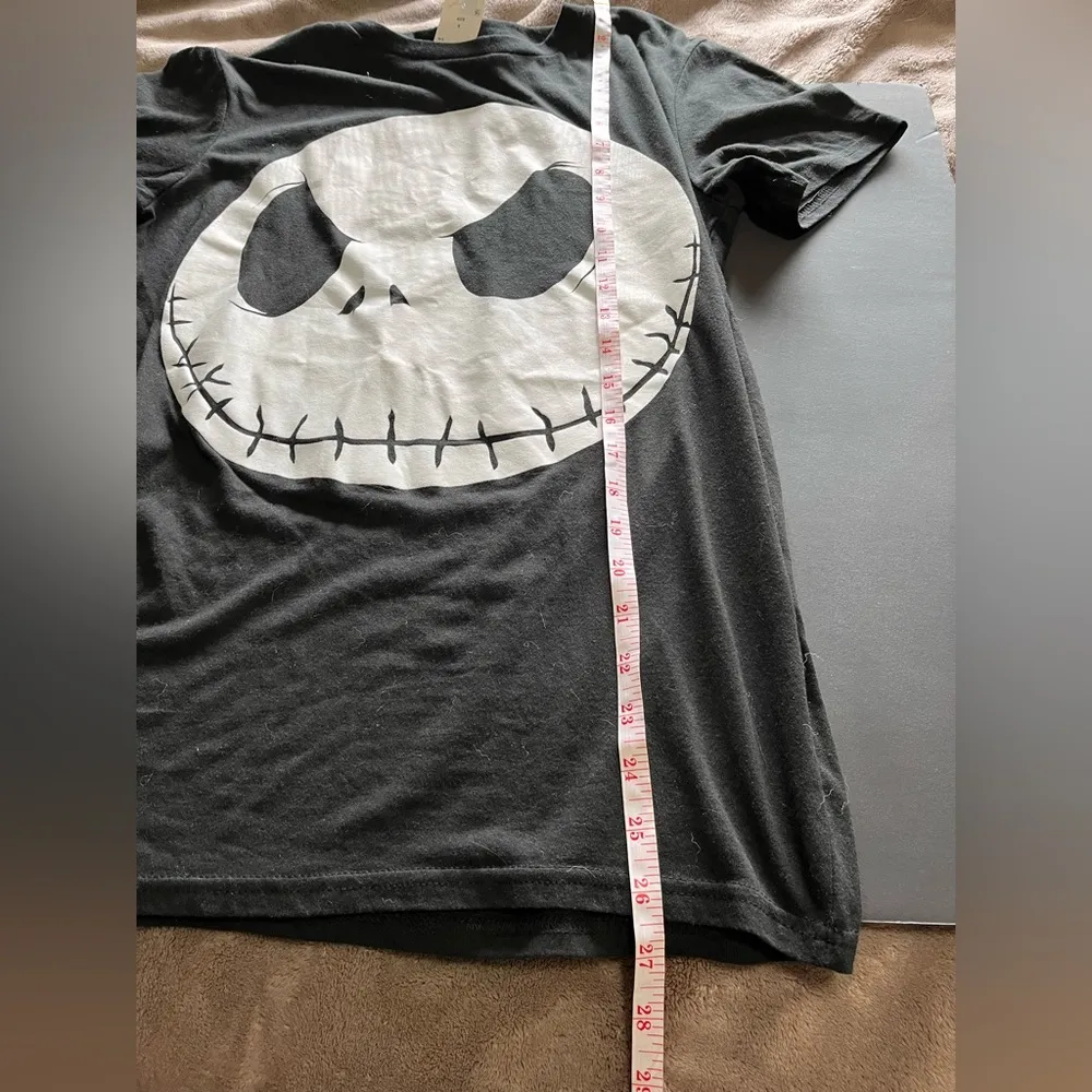THE NIGHTMARE BEFORE CHRISTMAS Jack Skeleton Graphic Disney Tee Unisex Sz S NWT - Image 6