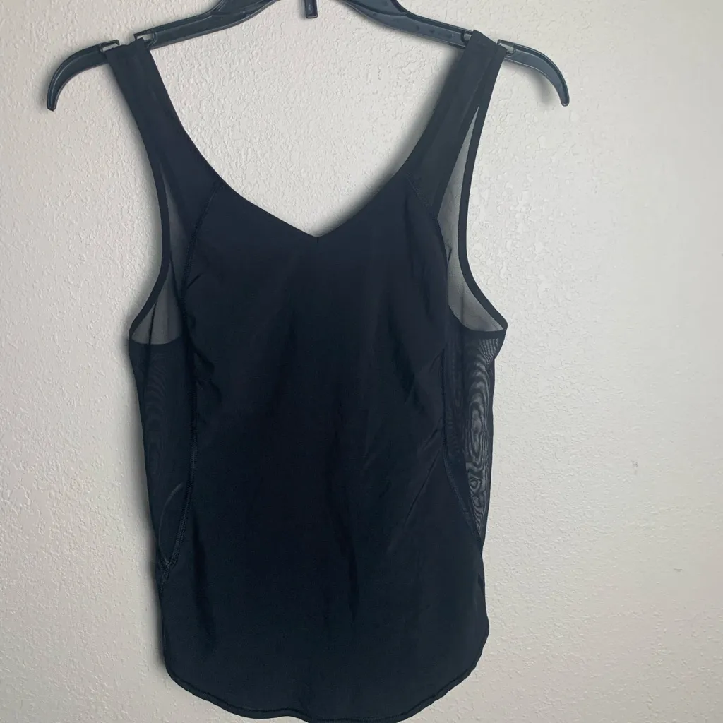 Lululemon Women‎ Size 4 Run With The Sun Tank Woven Swift Ultra Black - Image 2