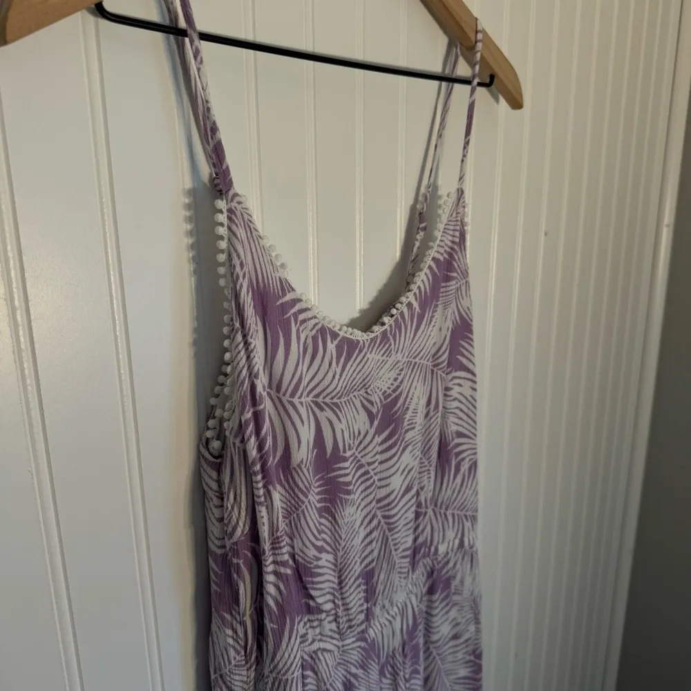 Skies Are Blue Women’s Lilac Danica Tropical Jumpsuit Size Large - Image 3