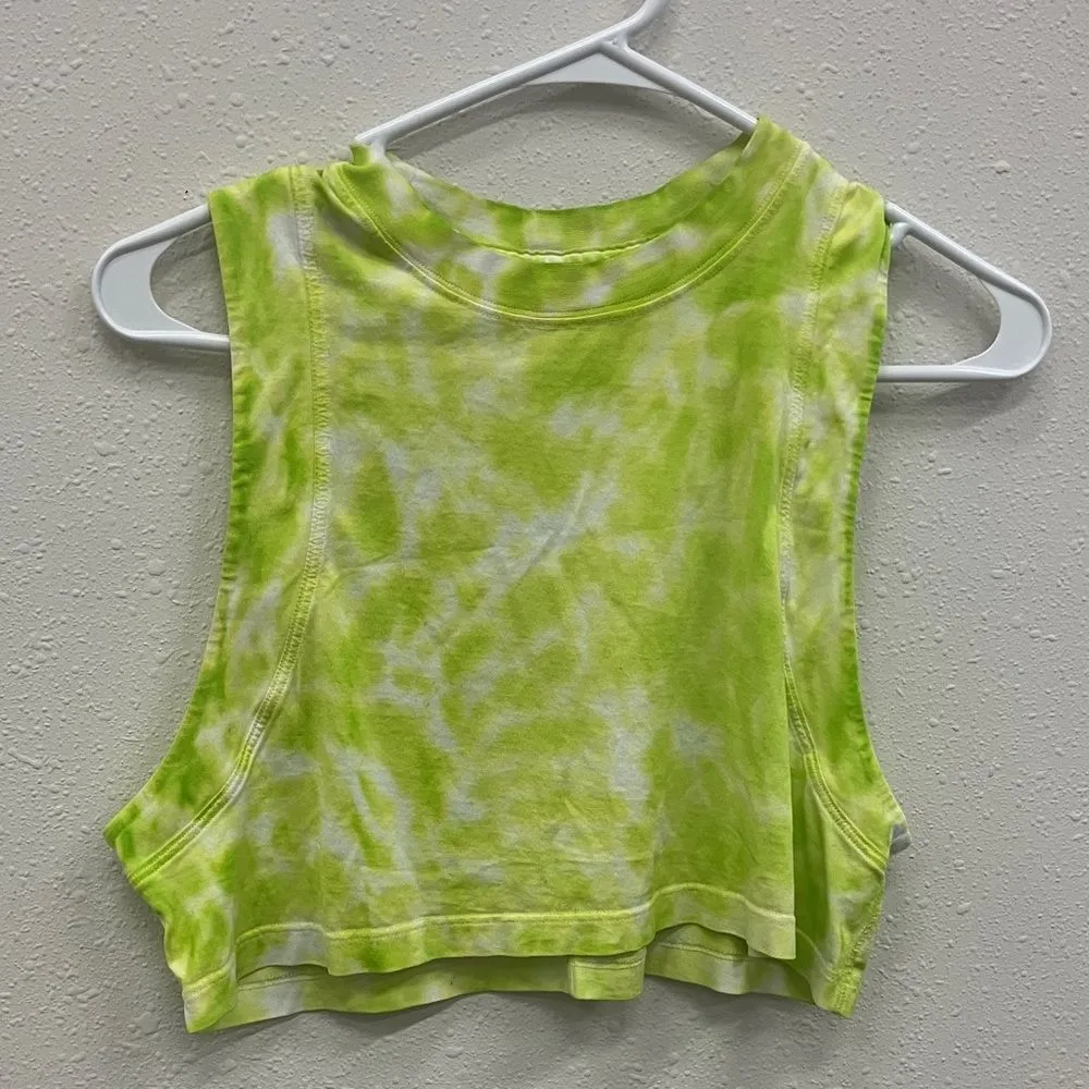 ❌Lululemon “All Yours” Cotton Lime Green Tie-Dye Women's Crop Top size 8 - Image 6