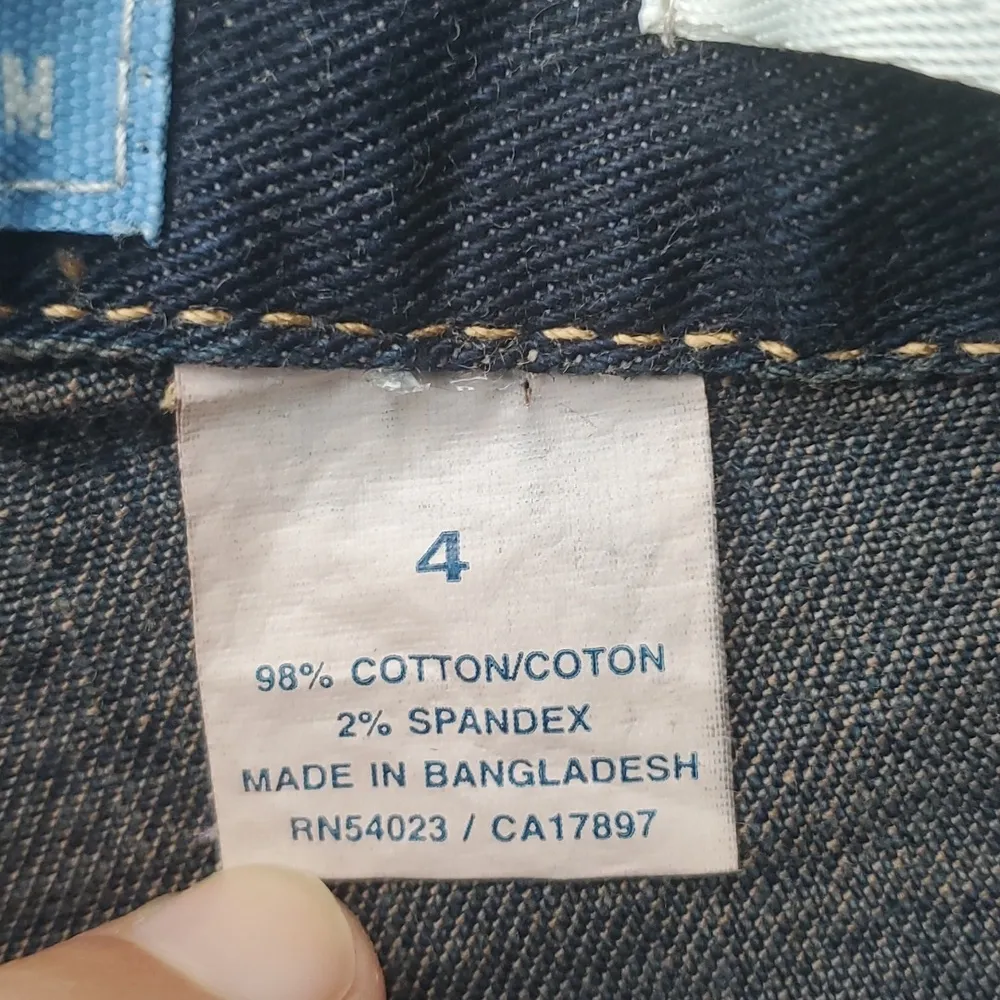 Old Navy Stretch Darkwash Denim Shorts 3n Inseam | Old Navy Stretch Denim Shorts - Image 3