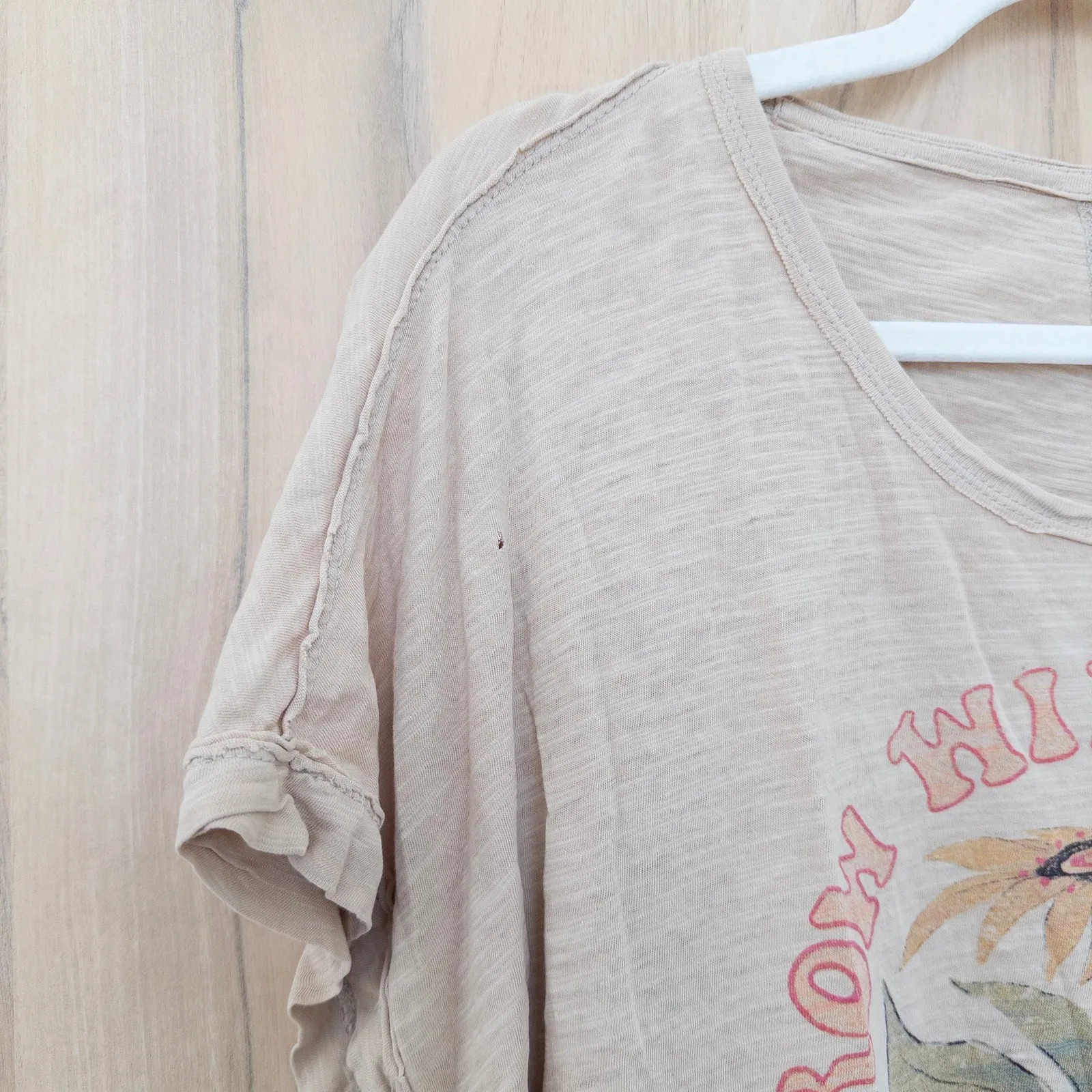 Natural Life Womens Graphic T Shirt Size XL Beige Short Sleeve Floral Boho - Image 5