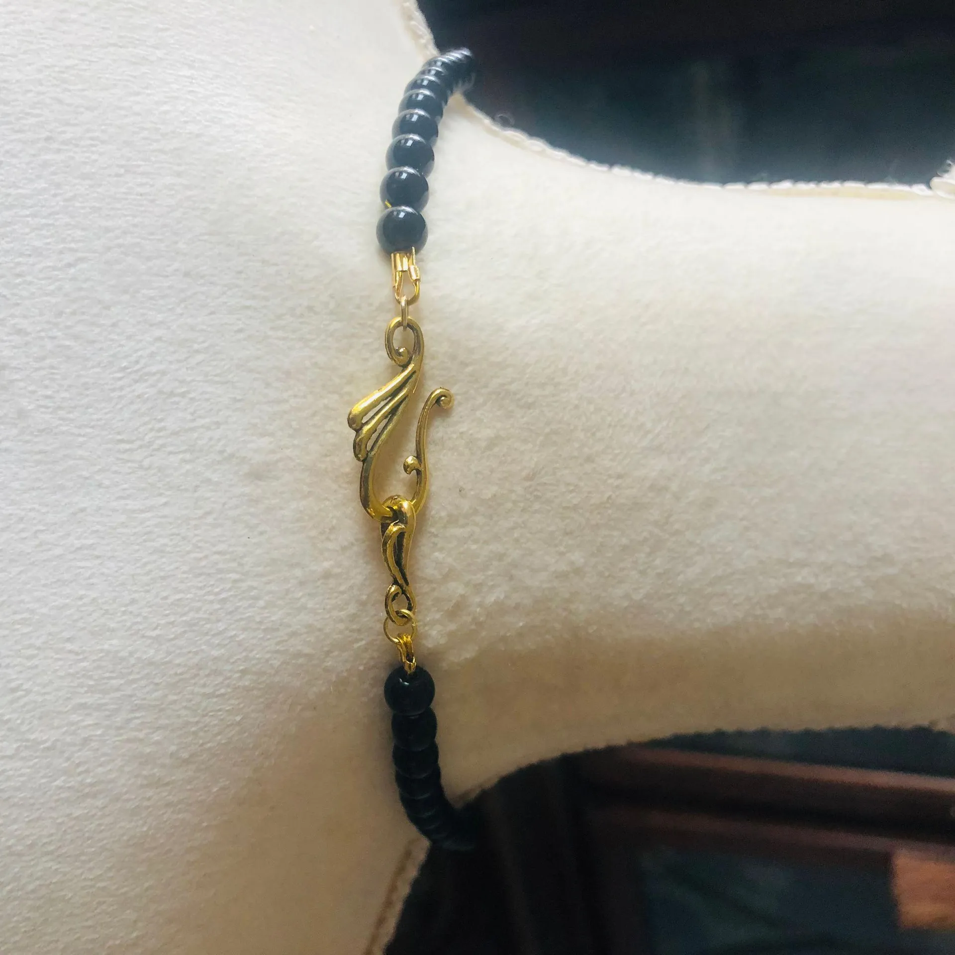 Handcrafted Victorian style Czech glass pearl carnelian beaded necklace - Image 3