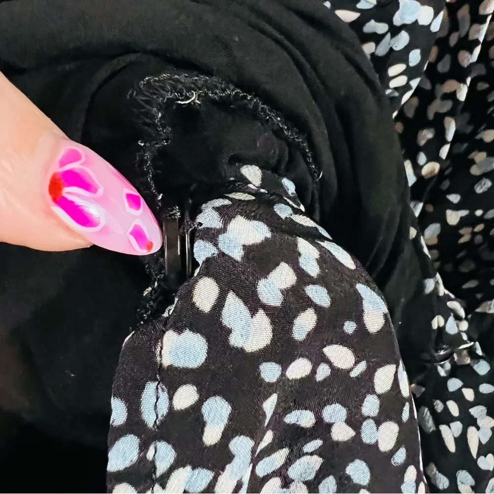 The Kooples Short Sleeve Wrap Patterned Mini Wrap Dress in Blue and Black Size 0 - Image 9