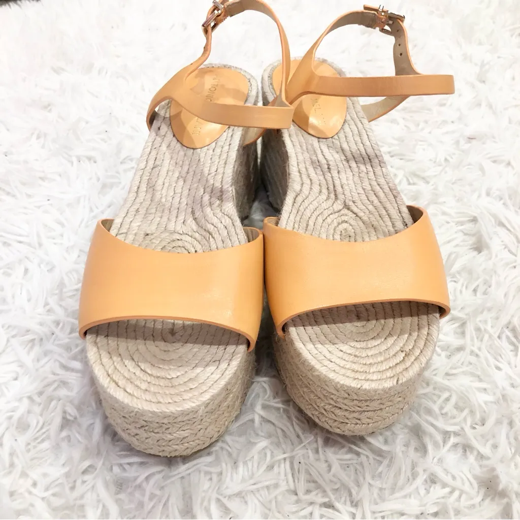 Antonio Melani Cavaaa‎ Leather Espadrille Platform Wedges Pale Peach Tan 7.5 - Image 2