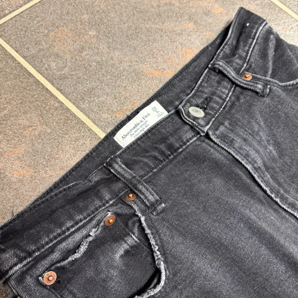 Abercrombie & Fitch Ankle Straight Ultra High Rise Curve Love 8 29 S Short Black - Image 11