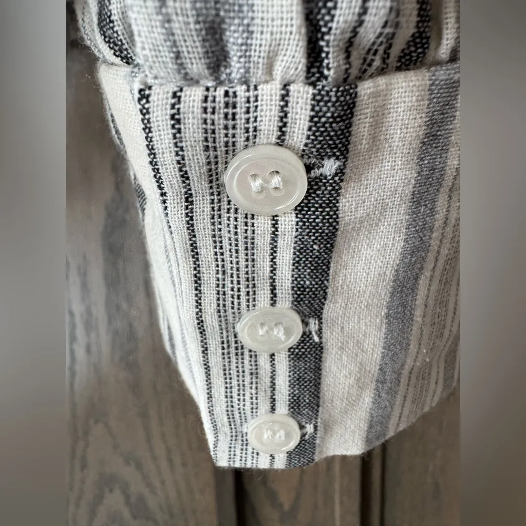 Love Sadie boho Button-Down Striped Blouse nwot large - Image 5