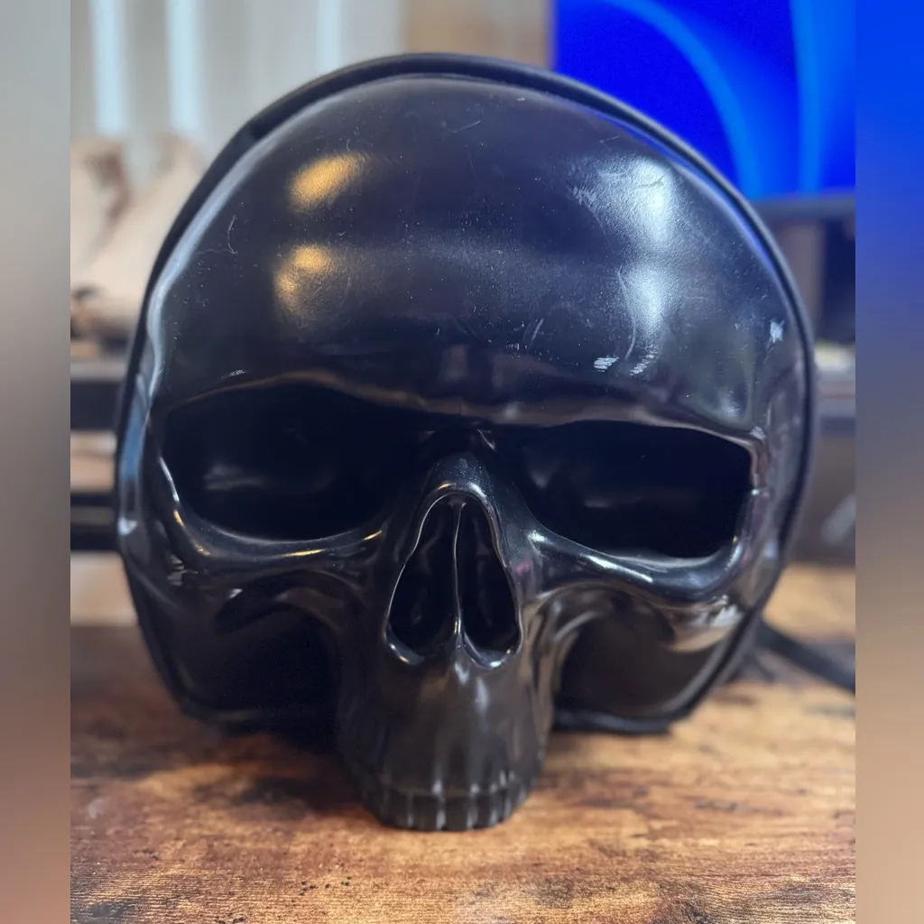 Spencer’s Black Skull backpack OS - Image 2