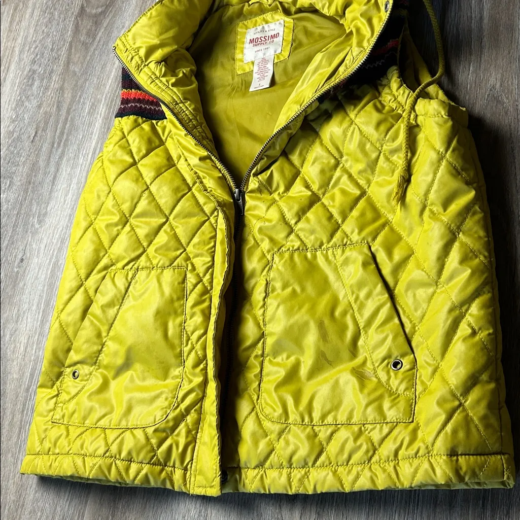 Mossimo Quilted Puffer Vest – Size Large Gold - Image 7