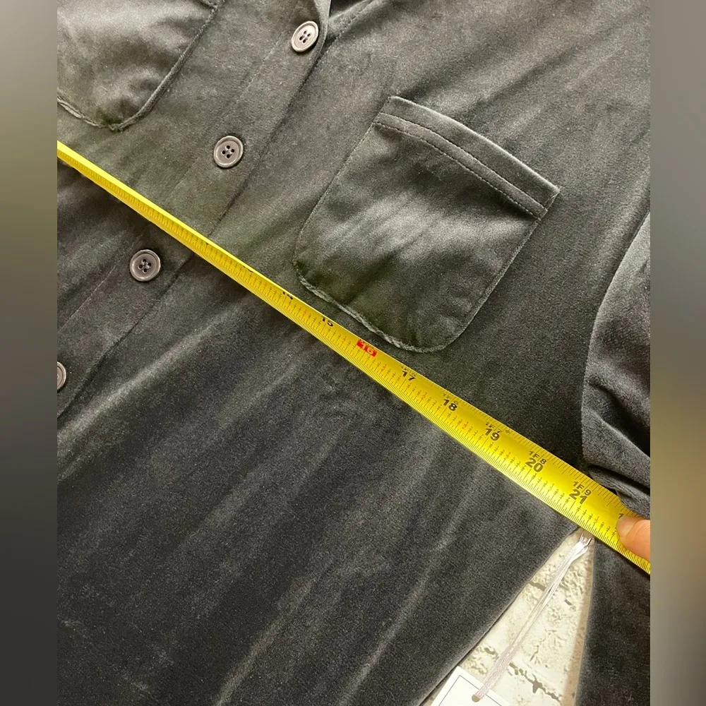 Black velvet button down shirt dress sz Large nwt - Image 5