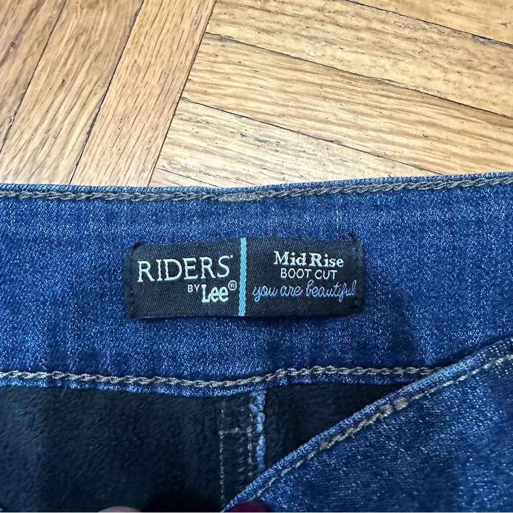 Riders By Lee Mid Rise Boot Cut Fleece Lined Dark Wash Jeans Size 14 - Image 4